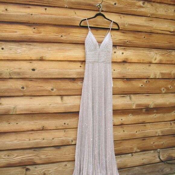 Mac Duggal 30725 Womens SHIMMER PLEATED V NECK GOWN Oscars - Picture 9 of 16